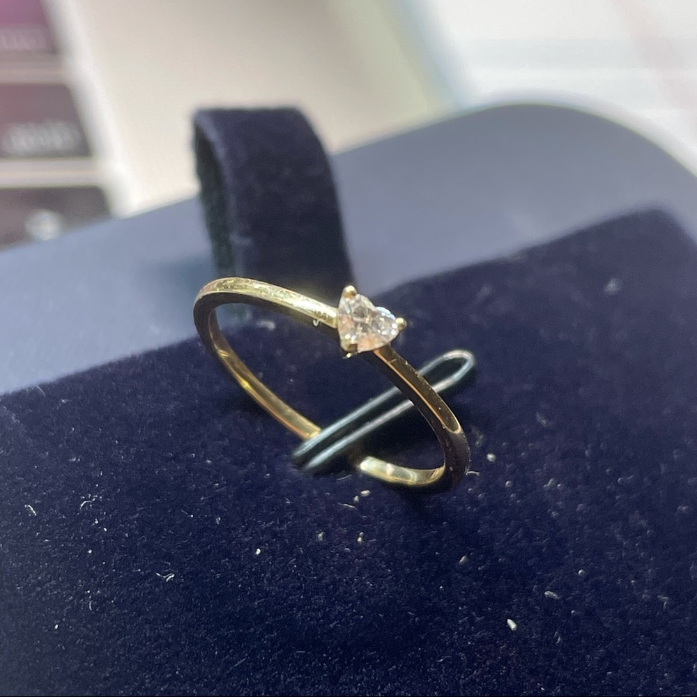 Heart Shaped diamond pinky ring